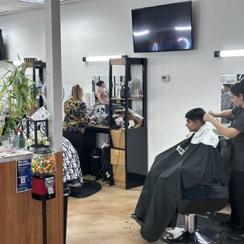 605 Barbershop - Barbers Near Me - Norwalk, California 605 Barbershop - Barbers Near Me - Norwalk, California