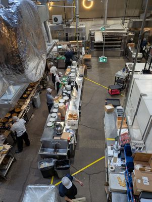 Terroni Sud Forno Produzione e Spaccio (Spaccio East) by null