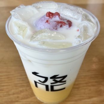 Bopomofo Cafe - Strawberry Cornmilk - Bubble Tea Near Me - Artesia, California Bopomofo Cafe - Strawberry Cornmilk - Bubble Tea Near Me - Artesia, California