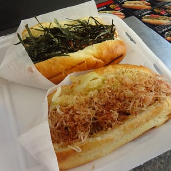 Japadog - Seaweed-covered terimayo and bonito-donned okonomi - Japanese Near Me - Vancouver, British Columbia