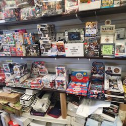 Bases Loaded Sports Cards & Collectibles
