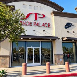 Shoe Palace