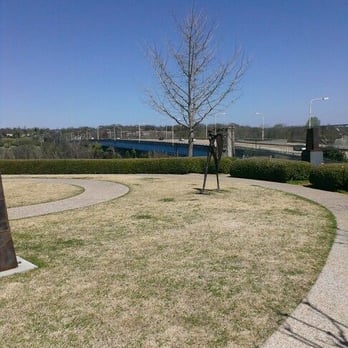 River Gallery Sculpture Garden - Landmarks & Historical Buildings Near Me - Chattanooga, Tennessee