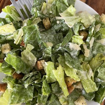 Trattoria La Caverna - Salad cut to the perfect size - Lounges Near Me - Hendersonville, Tennessee Trattoria La Caverna - Salad cut to the perfect size - Lounges Near Me - Hendersonville, Tennessee