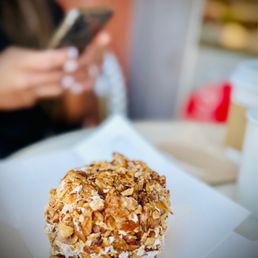 Burnt Almond Cake