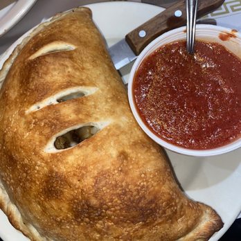 Dino's Pizzeria - Mushroom Calzone (veggie) - Pizza Near Me - West Hartford, Connecticut Dino's Pizzeria - Mushroom Calzone (veggie) - Pizza Near Me - West Hartford, Connecticut