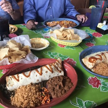 Hula Hut - Tex-Mex Near Me - Austin, Texas