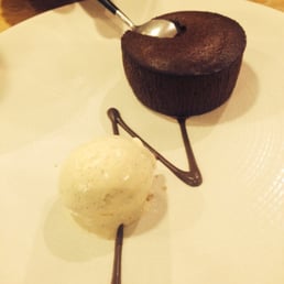 Biscuit moelleux chocolat dessert