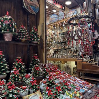 San Gregorio Armeno - Christmas Markets Near Me - Naples, NA