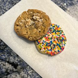 Cutler's and Winder - Bahama Mama and  Birthday Cake Cookie!