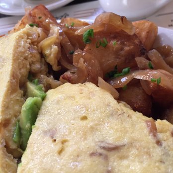 Raymond's - Omelette on point - American Near Me - Montclair, New Jersey Raymond's - Omelette on point - American Near Me - Montclair, New Jersey