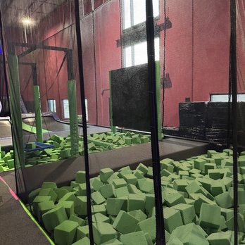 Elevate Trampoline Park - Foam bricks - Trampoline Parks Near Me - Zelienople, Pennsylvania