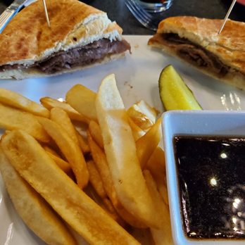 Hug-Hes American Kitchen - Server was great. But this is definitely not how I remember it. This is a sad french dip which is why I gave 3 - Salad Near Me - Syracuse, Utah Hug-Hes American Kitchen - Server was great. But this is definitely not how I remember it. This is a sad french dip which is why I gave 3 - Salad Near Me - Syracuse, Utah