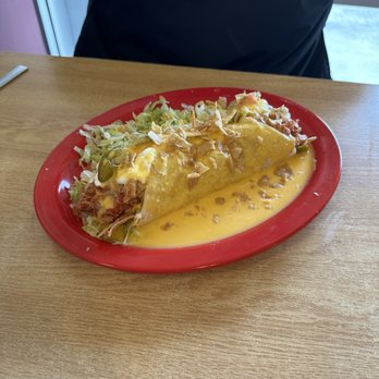 Barbosa's - Deluxe nacho burrito - Mexican Near Me - Saint Joseph, Missouri