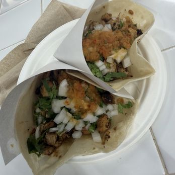 Los Tacos No. 1 - Chicken tacos - Tacos Near Me - New York, New York