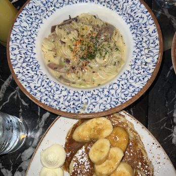 La Vie - Pasta and pancakes - Cocktail Bars Near Me - Washington, DC, District of Columbia
