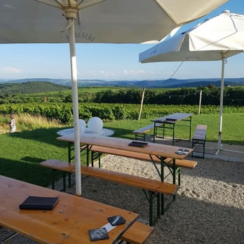 Heuriger Grafinger - Wine Bars Near Me - Senftenberg, 3