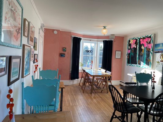 Salty Rose's & the Periwinkle Café by null