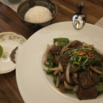 Annam Vietnamese Restaurant - Shaking filet mignon - Vietnamese Near Me - Houston, Texas Annam Vietnamese Restaurant - Shaking filet mignon - Vietnamese Near Me - Houston, Texas