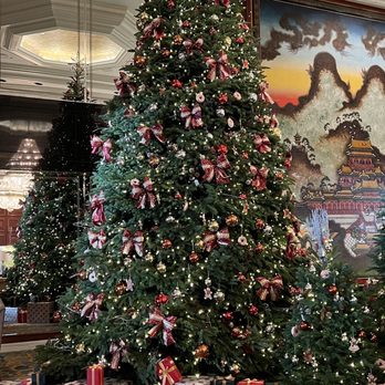 九龍香格里拉大酒店 - Christmas Time in Hong Kong - Hotels Near Me - Hong Kong, HK