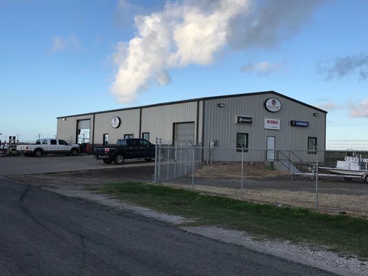 ROCKPORT MARINE - Updated March 2025 - 11 Reviews - 2910 Hwy 35 S