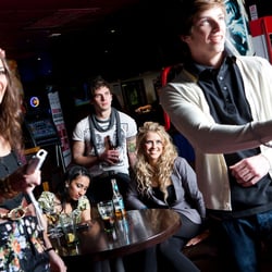 Rileys Sports Bar Guildford - Guys kicking some Wii Sports !