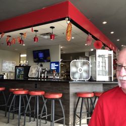Boss' Pizza & Chicken - Decor