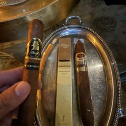 King’s Leaf Cigar Lounge - Downtown Charleston