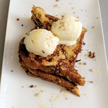 Harry's Restaurant - Baklava French toast - Breakfast & Brunch Near Me - Houston, Texas