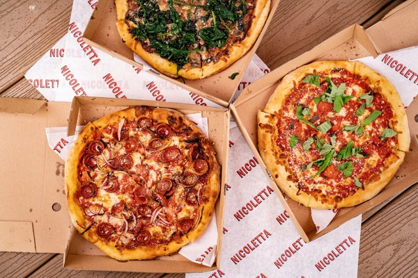 Nicoletta Pizzeria by null