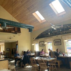 Water Street Cafe - Interior of restaurant