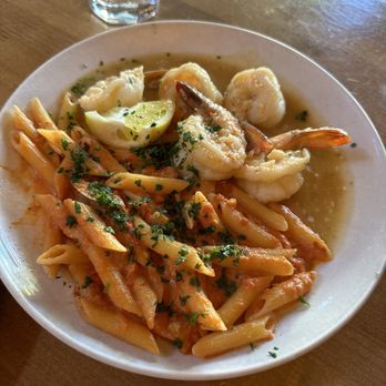 Sorella Caffe - Shrimp scampi with penne - Italian Near Me - Fairfax, California