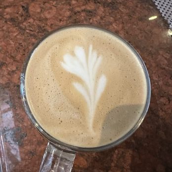 Café Con Crema - Café Latte - Breakfast & Brunch Near Me - Green Bay, Wisconsin