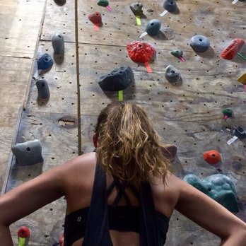 Niagara Climbing Center - Ready to conquer the wall! - Kids Activities Near Me - North Tonawanda, New York Niagara Climbing Center - Ready to conquer the wall! - Kids Activities Near Me - North Tonawanda, New York
