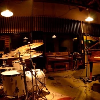Red Gate Recorders - Live Room - Recording & Rehearsal Studios Near Me - Los Angeles, California
