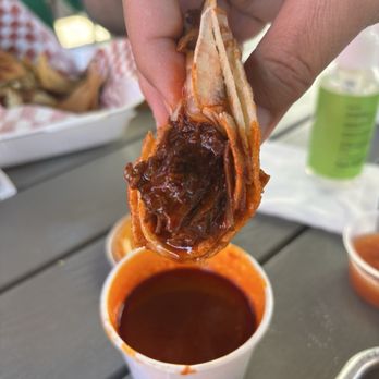 Tacos La Bonita - Quesabirria - Food Trucks Near Me - Oxnard, California Tacos La Bonita - Quesabirria - Food Trucks Near Me - Oxnard, California