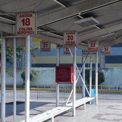 Terminal Avenida La Paz - Como el sistema de transporte es externo, el costo de los pasajes es alto. Para ir a Batuco o Lampa, el pasaje vale $1.000 gral.