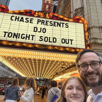 Chicago Theatre - Beautiful marquee! - Performing Arts Near Me - Chicago, Illinois Chicago Theatre - Beautiful marquee! - Performing Arts Near Me - Chicago, Illinois
