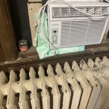 University Group - AC I had to shove a potty pad in bc of shitty insulation - Apartments Near Me - Champaign, Illinois University Group - AC I had to shove a potty pad in bc of shitty insulation - Apartments Near Me - Champaign, Illinois