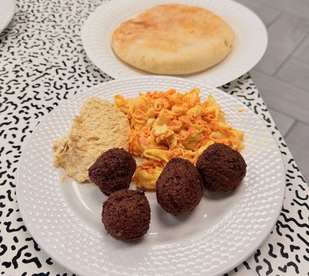 Italo pizza and kosher kitchen by null