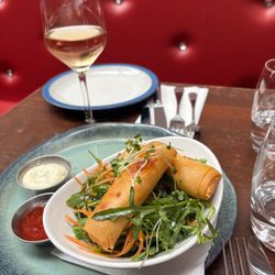 Hemingways - Spring Rolls