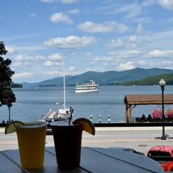 The Lookout Bar and Grill