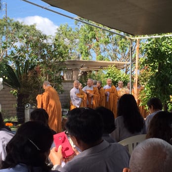 Chan Giac Zen Monastery - Getting ready for morning meditation - Buddhist Temples Near Me - Garden Grove, California