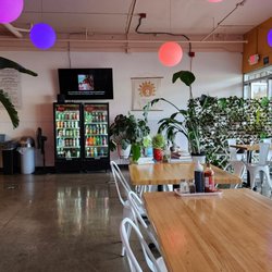 Ta Joia - Clean, bright, welcoming spot (6/8/23)