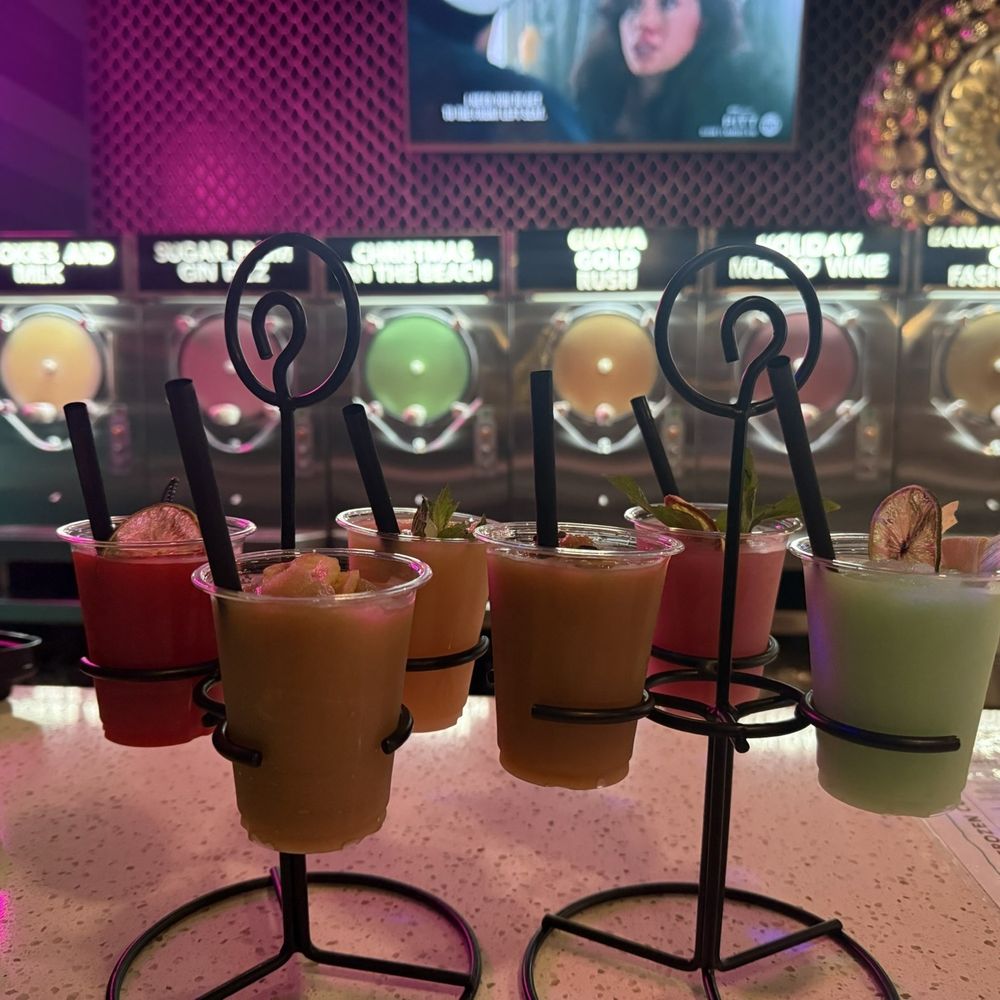 Frozen drink flight