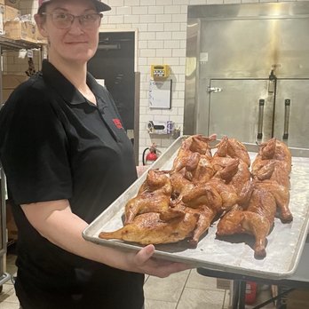 Sonny's BBQ - Perfectly cooked chicken - Barbeque Near Me - Bradenton, Florida