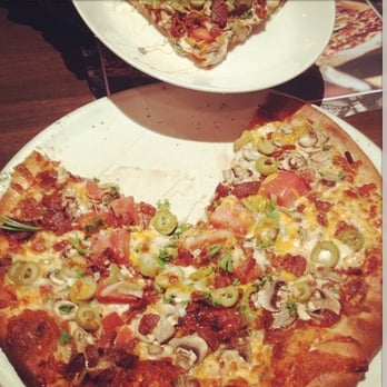 La Station - Calabrese pizza - Sandwiches Near Me - Gatineau, Quebec La Station - Calabrese pizza - Sandwiches Near Me - Gatineau, Quebec