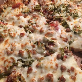 Uncle John's Pizza - Pizza Near Me - Grand Prairie, Texas