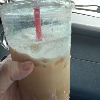 Pilot Pete's Coffee & Treats - Iced coconut dream - Coffee & Tea Near Me - Elmhurst, Illinois Pilot Pete's Coffee & Treats - Iced coconut dream - Coffee & Tea Near Me - Elmhurst, Illinois