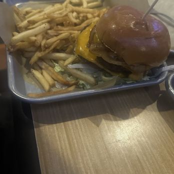 Buffalo Wild Wings - All-American Cheeseburger - Chicken Wings Near Me - Mansfield, Texas